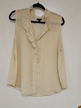 Ann Taylor Cream Sleeveless Ruffle V-Neck Blouse with Gold Dot Accent